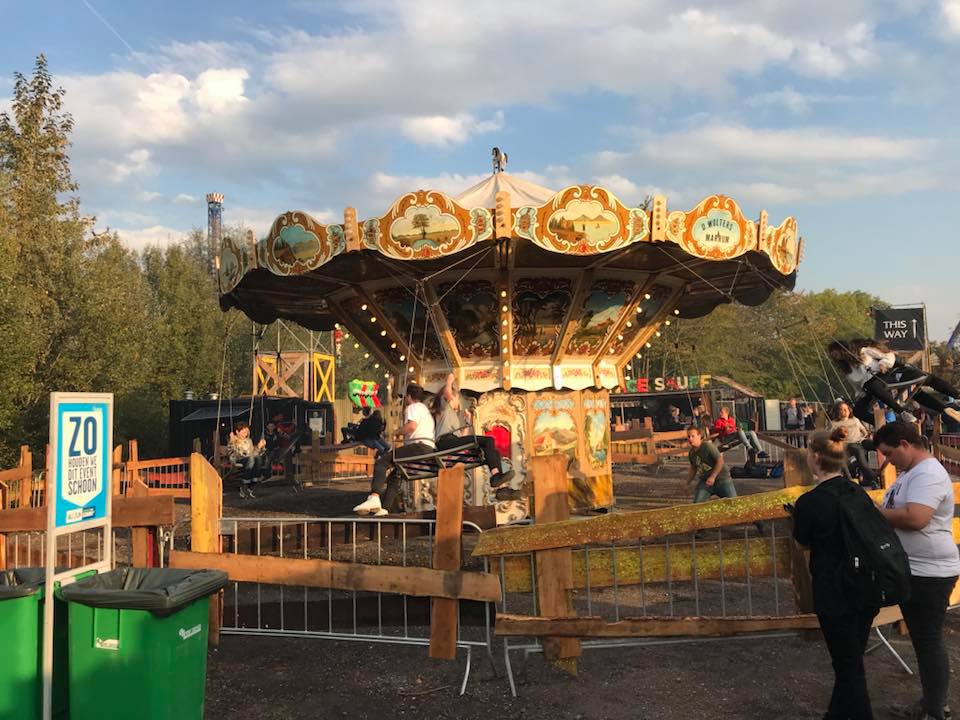 zweefmolen Walibi Holland Halloween fright night 2018